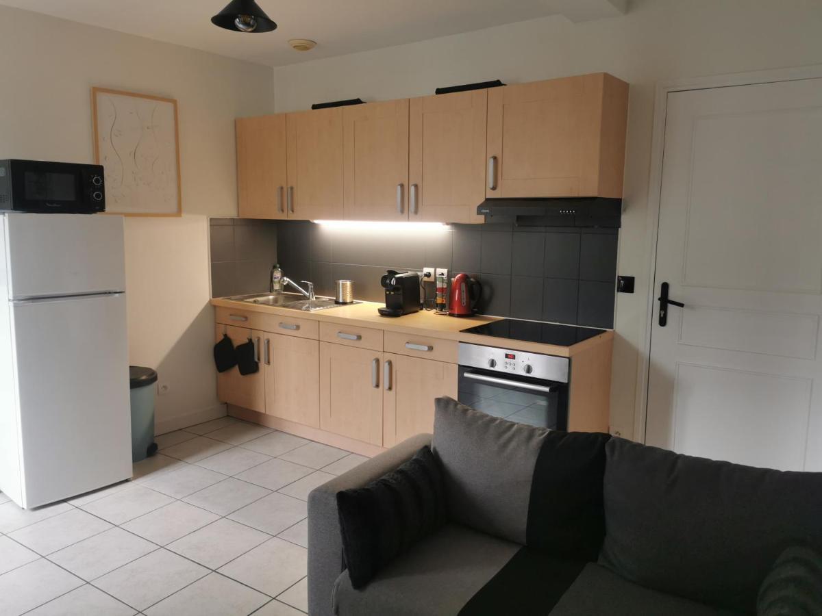 Charmant Appartement A 1 Minute Du Lac Анси Экстерьер фото